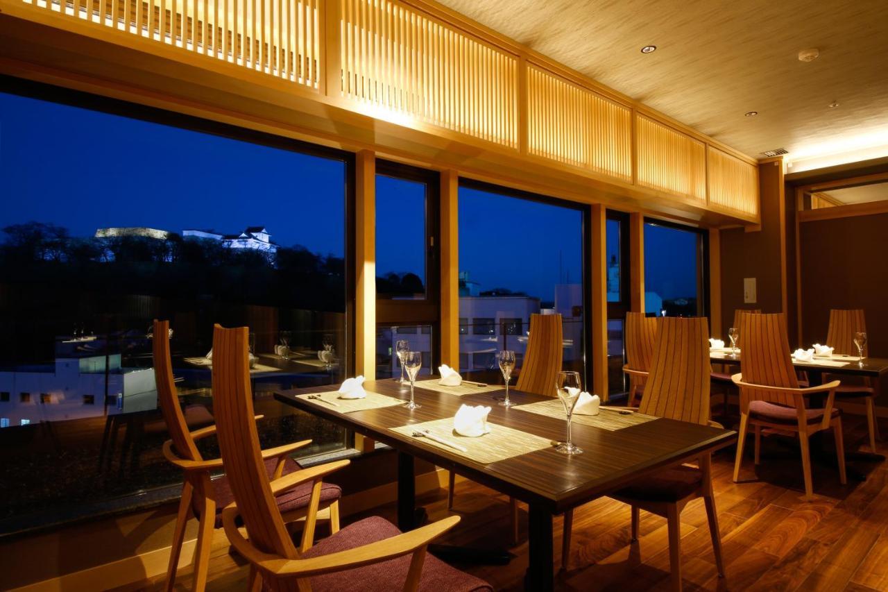 The Shiroyama Terrace Tsuyama Villa Exterior photo