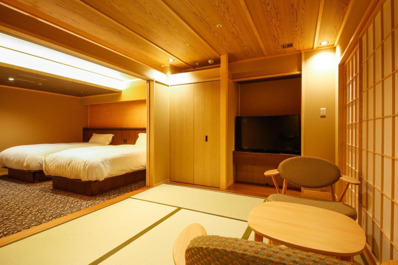 The Shiroyama Terrace Tsuyama Villa Exterior photo